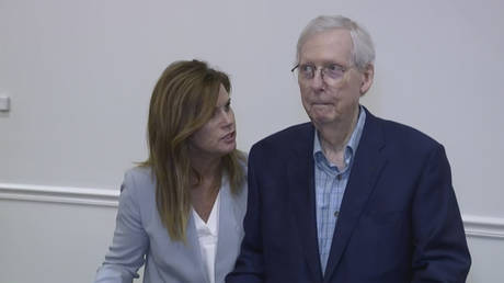 US Senate Minority Leader Mitch McConnell briefly froze up and was unable to answer a question from a reporter on August 30, 2023, in Covington, Kentucky