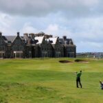 Trump declares income of €13m from Doonbeg
